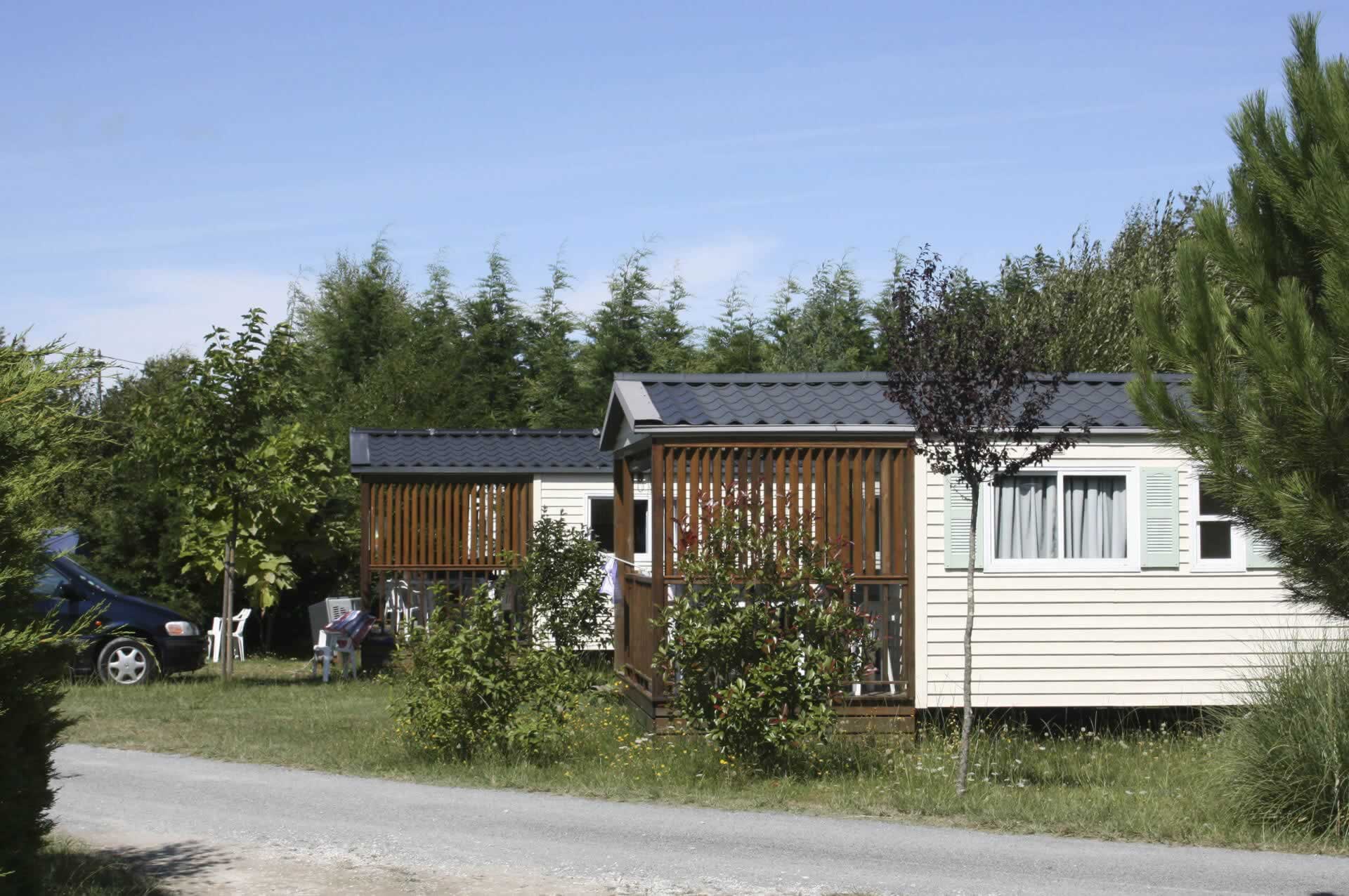 Spacious and fully equipped mobile homes